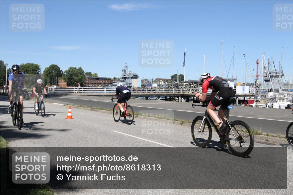 17.08.2025 - KN Förde Triathlon 2025 Yannick Fuchs http://msf.ph/oto/8618313 17.08.2025 12:58:54 Radfahren 417, 438, 439, 441, 466, 525, 541 meine-sportfotos.de