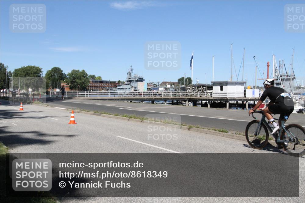 17.08.2025 - KN Förde Triathlon 2025 Yannick Fuchs http://msf.ph/oto/8618349 17.08.2025 12:59:51 Radfahren 403, 440, 457, 511 meine-sportfotos.de