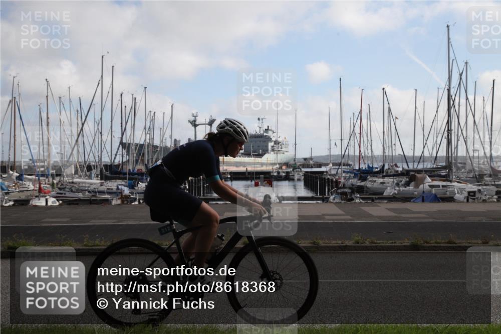 17.08.2025 - KN Förde Triathlon 2025 Yannick Fuchs http://msf.ph/oto/8618368 17.08.2025 09:56:44 Radfahren 130, 138, 151, 205, 212 meine-sportfotos.de
