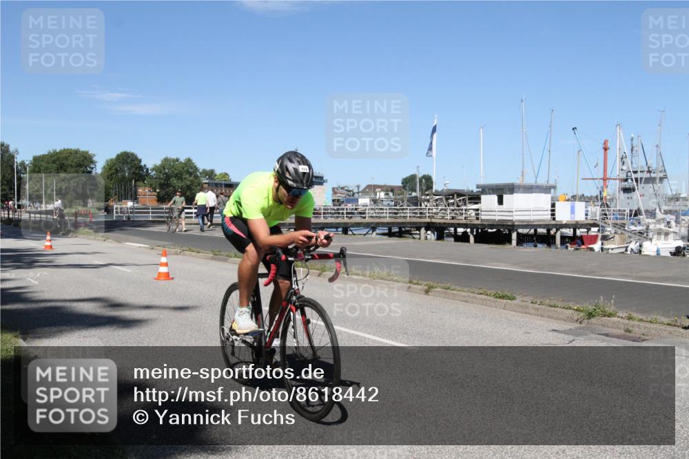 17.08.2025 - KN Förde Triathlon 2025 Yannick Fuchs http://msf.ph/oto/8618442 17.08.2025 13:01:49 Radfahren 445, 456, 481, 502, 528 meine-sportfotos.de