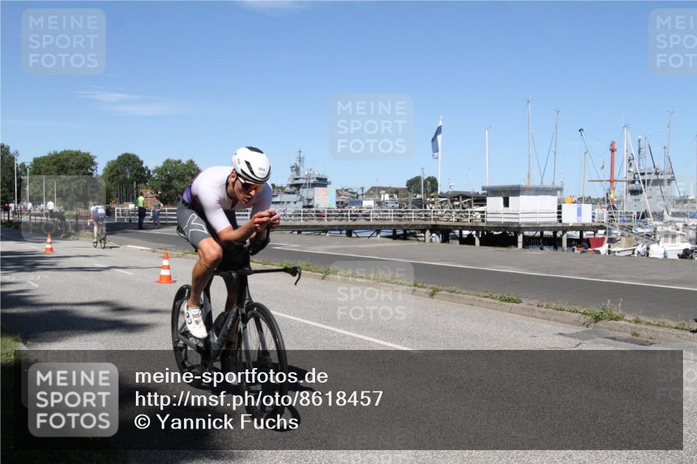 17.08.2025 - KN Förde Triathlon 2025 Yannick Fuchs http://msf.ph/oto/8618457 17.08.2025 13:02:15 Radfahren 402, 404, 418, 467, 512, 516, 522, 523, 527, 546 meine-sportfotos.de