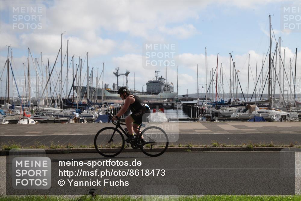 17.08.2025 - KN Förde Triathlon 2025 Yannick Fuchs http://msf.ph/oto/8618473 17.08.2025 09:59:57 Radfahren 194, 248 meine-sportfotos.de