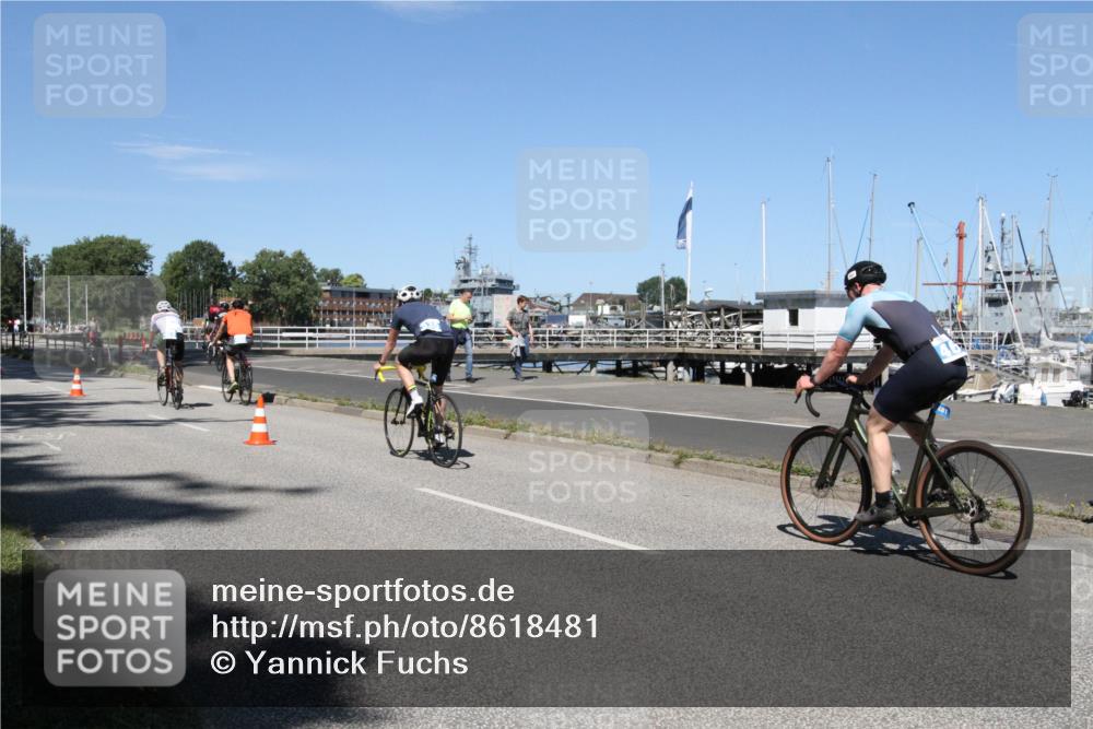17.08.2025 - KN Förde Triathlon 2025 Yannick Fuchs http://msf.ph/oto/8618481 17.08.2025 13:02:34 Radfahren 395, 401, 411, 452, 461, 472, 478, 485, 535 meine-sportfotos.de