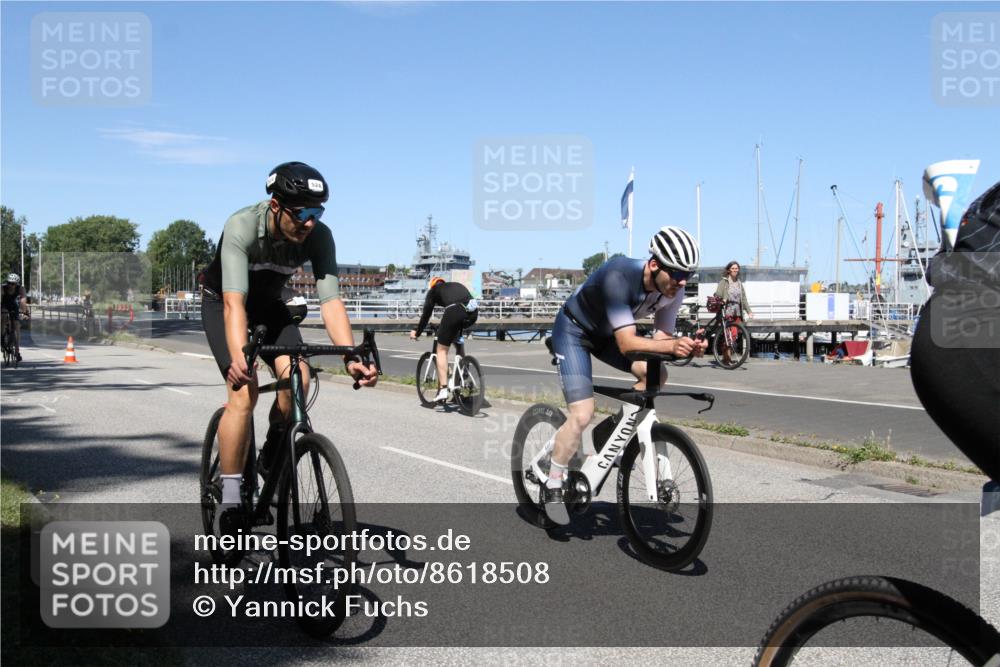 17.08.2025 - KN Förde Triathlon 2025 Yannick Fuchs http://msf.ph/oto/8618508 17.08.2025 13:03:12 Radfahren 398, 435, 437, 464, 473, 494, 509, 514, 515, 517, 520, 524, 549 meine-sportfotos.de