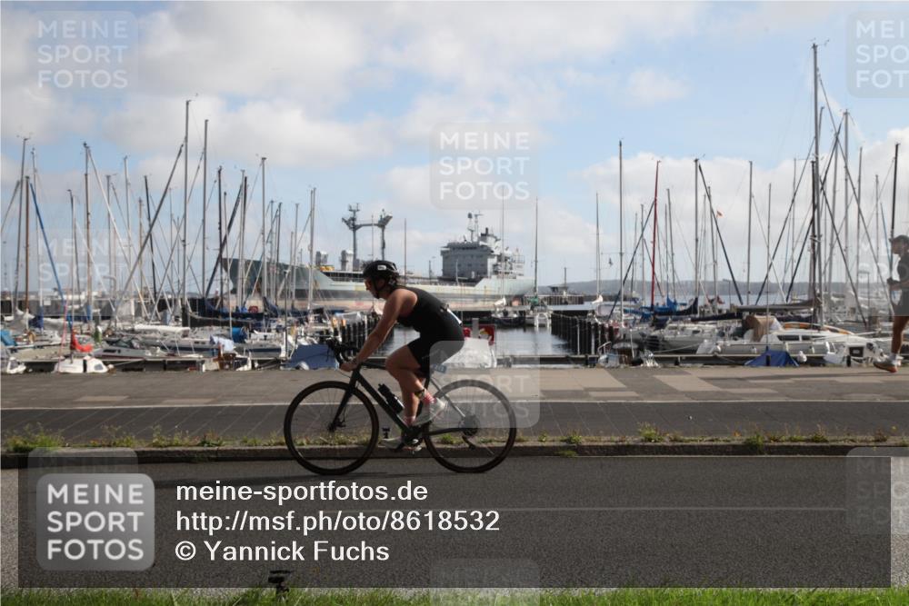 17.08.2025 - KN Förde Triathlon 2025 Yannick Fuchs http://msf.ph/oto/8618532 17.08.2025 10:01:05 Radfahren 153, 164, 181, 200, 213 meine-sportfotos.de