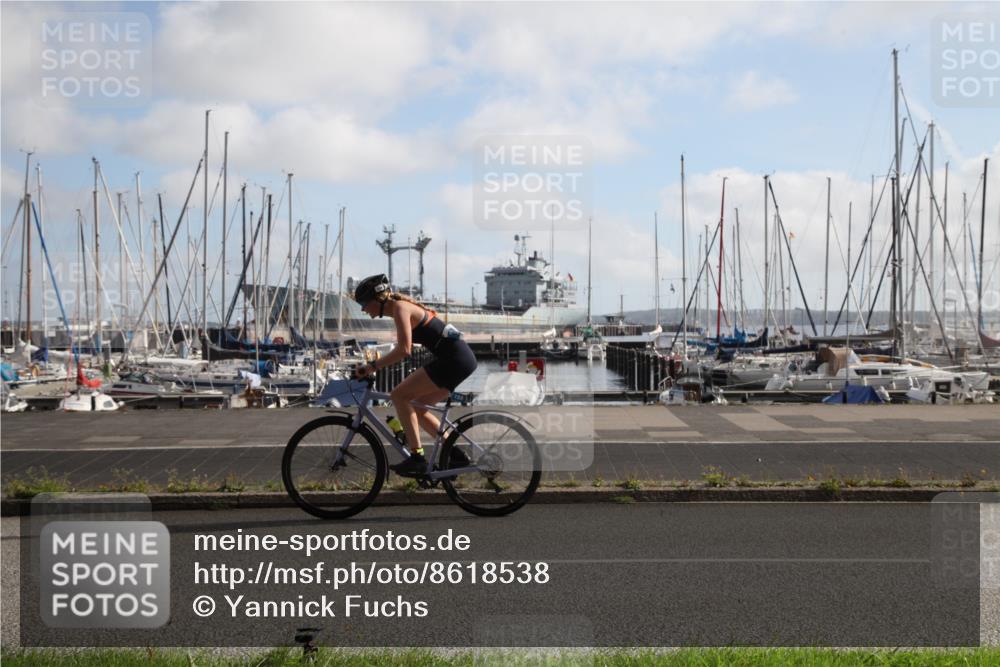 17.08.2025 - KN Förde Triathlon 2025 Yannick Fuchs http://msf.ph/oto/8618538 17.08.2025 10:01:29 Radfahren 158, 204 meine-sportfotos.de
