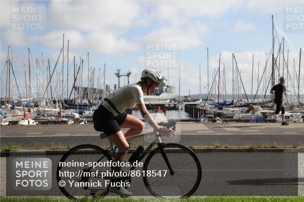 17.08.2025 - KN Förde Triathlon 2025 Yannick Fuchs http://msf.ph/oto/8618547 17.08.2025 10:01:51 Radfahren 179, 192, 240, 241, 248, 254 meine-sportfotos.de