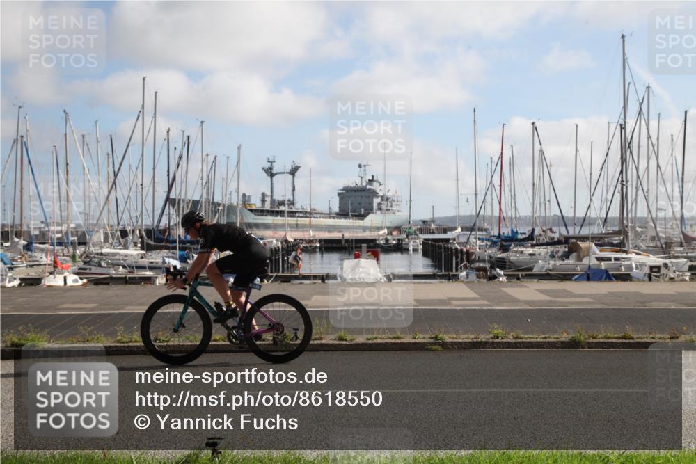 17.08.2025 - KN Förde Triathlon 2025 Yannick Fuchs http://msf.ph/oto/8618550 17.08.2025 10:01:59 Radfahren 179, 189, 192, 221, 240, 241, 248 meine-sportfotos.de