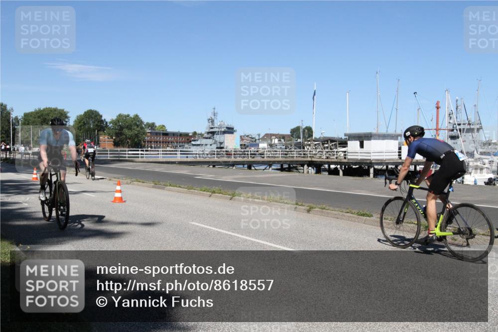 17.08.2025 - KN Förde Triathlon 2025 Yannick Fuchs http://msf.ph/oto/8618557 17.08.2025 13:03:59 Radfahren 401, 409, 411, 412, 460, 461, 467 meine-sportfotos.de