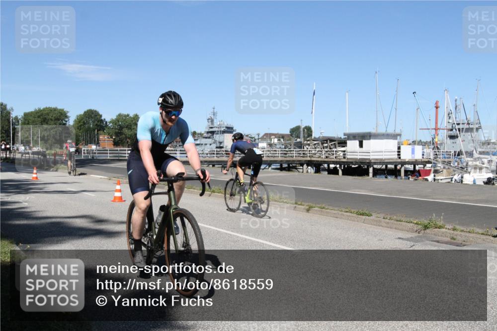 17.08.2025 - KN Förde Triathlon 2025 Yannick Fuchs http://msf.ph/oto/8618559 17.08.2025 13:04:00 Radfahren 401, 409, 411, 412, 460, 461, 467 meine-sportfotos.de