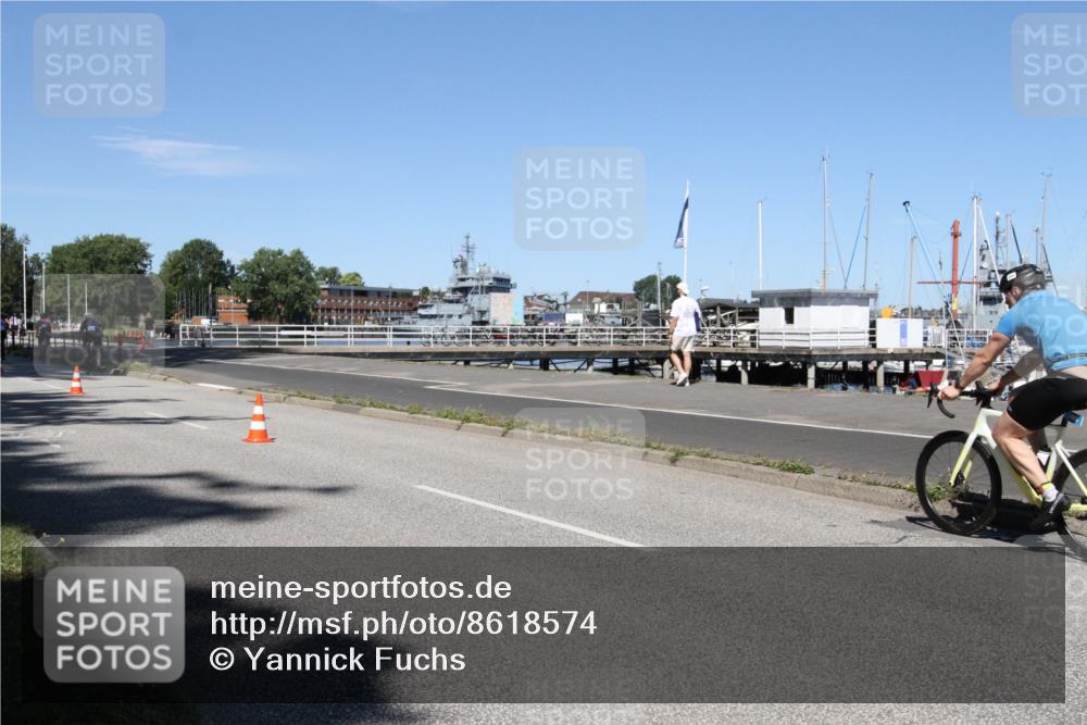 17.08.2025 - KN Förde Triathlon 2025 Yannick Fuchs http://msf.ph/oto/8618574 17.08.2025 13:04:20 Radfahren 436, 452, 483, 485, 495, 533 meine-sportfotos.de