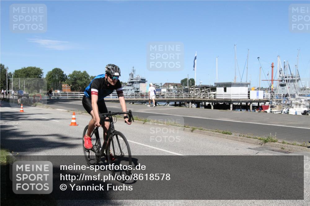 17.08.2025 - KN Förde Triathlon 2025 Yannick Fuchs http://msf.ph/oto/8618578 17.08.2025 13:04:24 Radfahren 430, 453, 470, 485, 495 meine-sportfotos.de