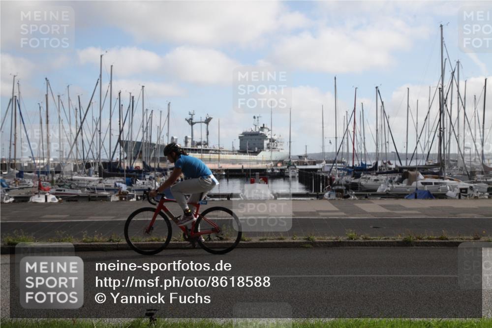 17.08.2025 - KN Förde Triathlon 2025 Yannick Fuchs http://msf.ph/oto/8618588 17.08.2025 10:03:20 Radfahren 169 meine-sportfotos.de