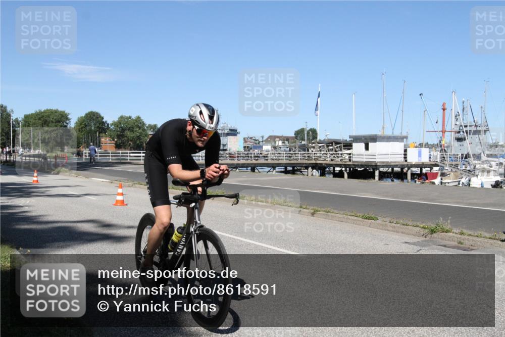 17.08.2025 - KN Förde Triathlon 2025 Yannick Fuchs http://msf.ph/oto/8618591 17.08.2025 13:04:42 Radfahren 398, 471 meine-sportfotos.de