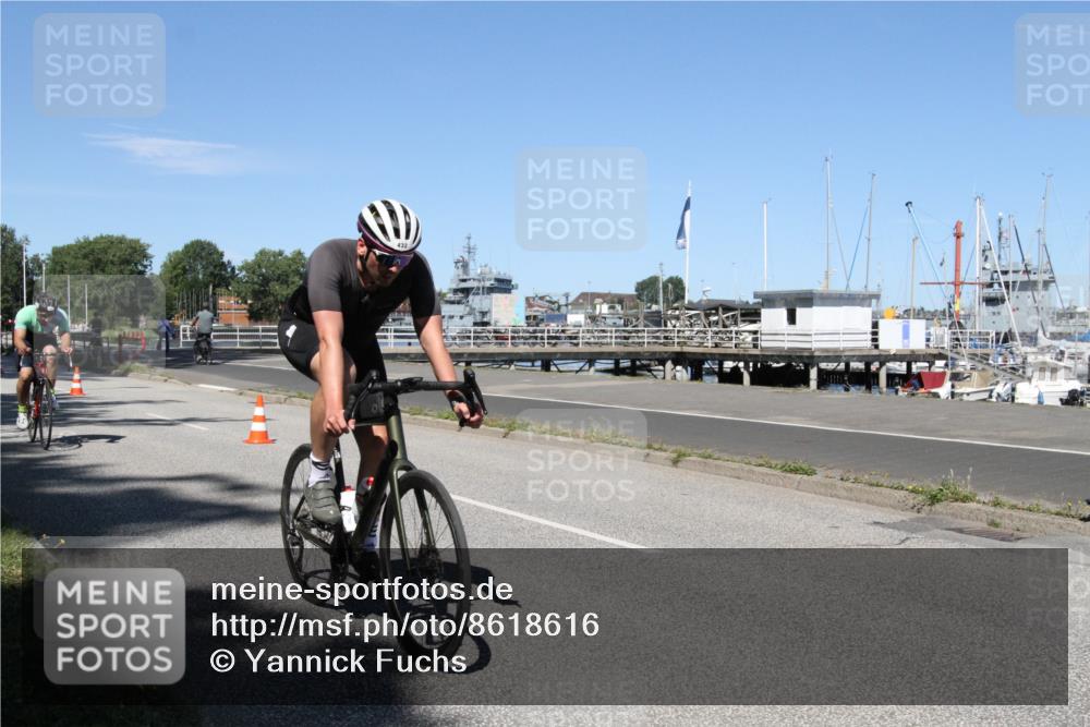 17.08.2025 - KN Förde Triathlon 2025 Yannick Fuchs http://msf.ph/oto/8618616 17.08.2025 13:05:11 Radfahren 432, 448, 493, 518, 547 meine-sportfotos.de