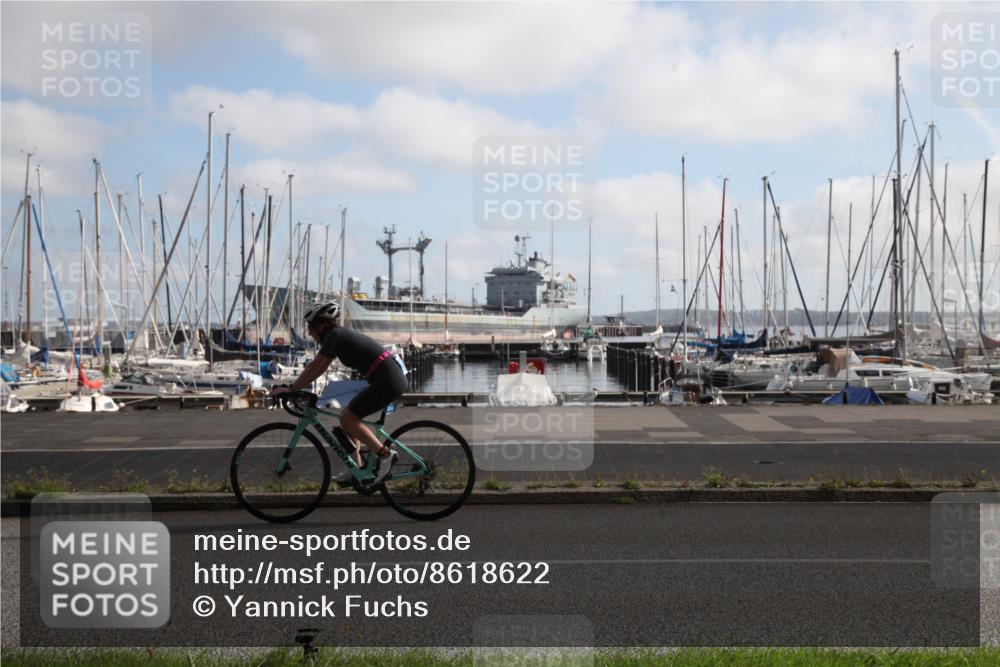 17.08.2025 - KN Förde Triathlon 2025 Yannick Fuchs http://msf.ph/oto/8618622 17.08.2025 10:04:02 Radfahren 131, 210 meine-sportfotos.de