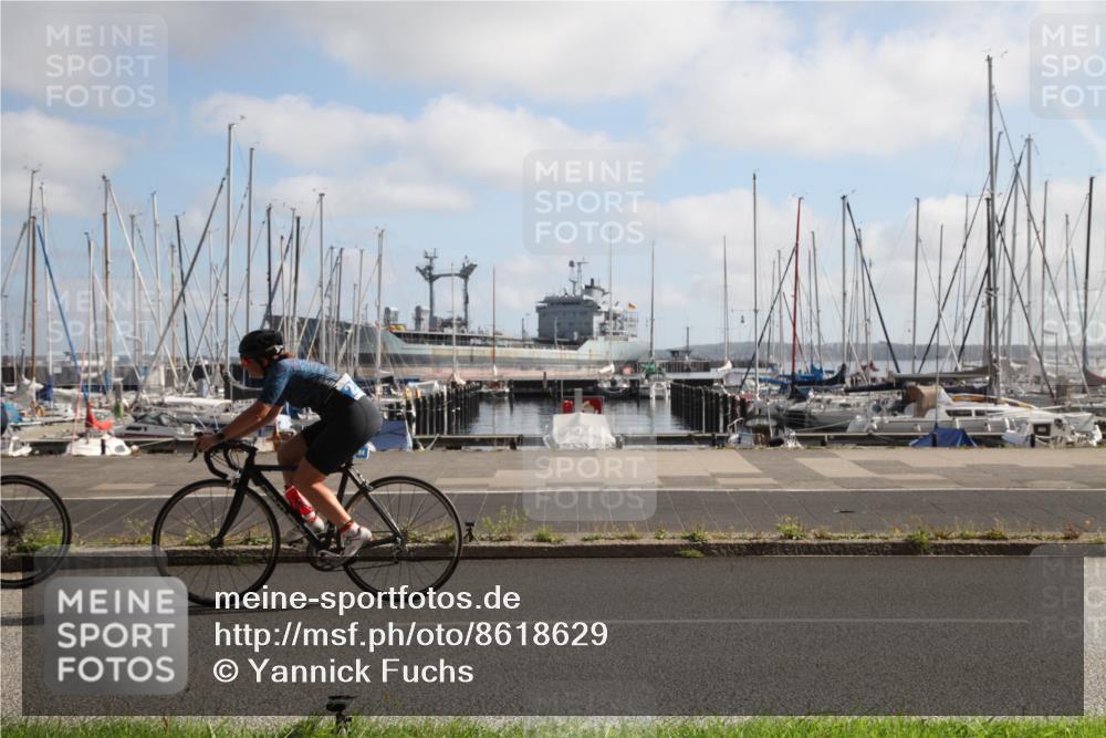 17.08.2025 - KN Förde Triathlon 2025 Yannick Fuchs http://msf.ph/oto/8618629 17.08.2025 10:04:14 Radfahren 111, 196, 211, 218, 224, 234 meine-sportfotos.de