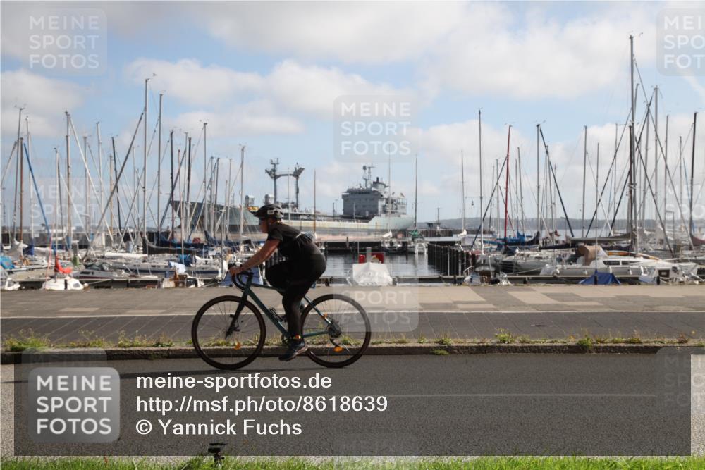 17.08.2025 - KN Förde Triathlon 2025 Yannick Fuchs http://msf.ph/oto/8618639 17.08.2025 10:04:18 Radfahren 111, 196, 211, 218, 224, 234 meine-sportfotos.de