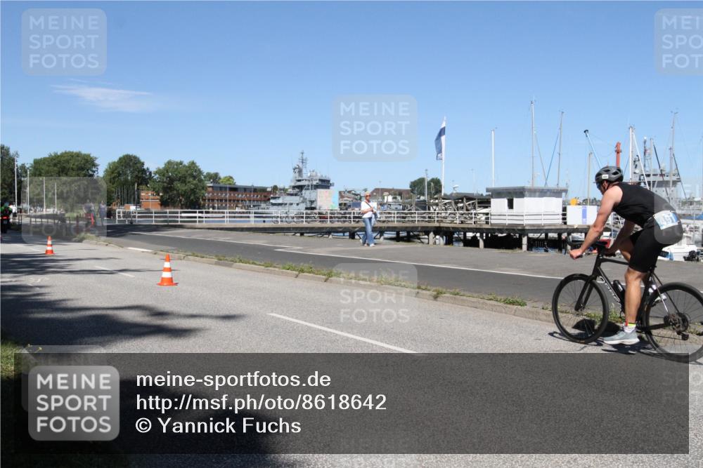 17.08.2025 - KN Förde Triathlon 2025 Yannick Fuchs http://msf.ph/oto/8618642 17.08.2025 13:05:41 Radfahren 406, 462, 491, 501 meine-sportfotos.de