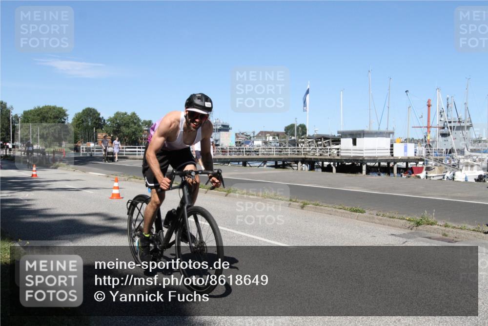 17.08.2025 - KN Förde Triathlon 2025 Yannick Fuchs http://msf.ph/oto/8618649 17.08.2025 13:05:52 Radfahren 412, 513, 533 meine-sportfotos.de