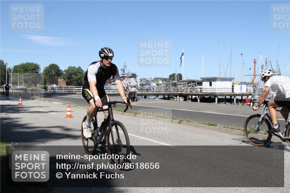 17.08.2025 - KN Förde Triathlon 2025 Yannick Fuchs http://msf.ph/oto/8618656 17.08.2025 13:06:05 Radfahren 421, 436, 453, 455, 483, 487, 500, 548 meine-sportfotos.de