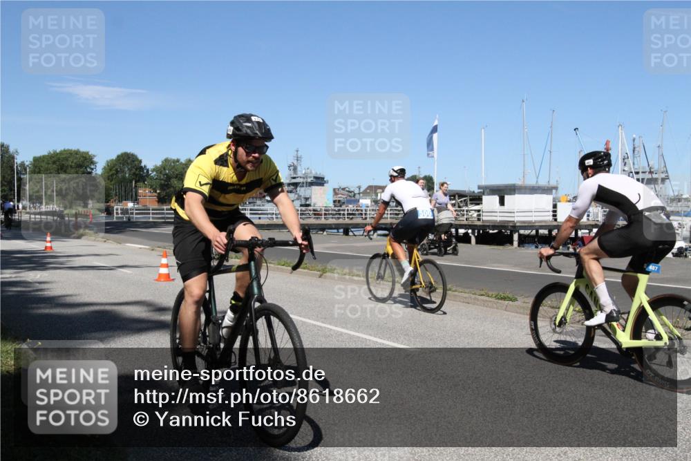 17.08.2025 - KN Förde Triathlon 2025 Yannick Fuchs http://msf.ph/oto/8618662 17.08.2025 13:06:10 Radfahren 403, 421, 453, 470, 483, 487, 500, 548 meine-sportfotos.de