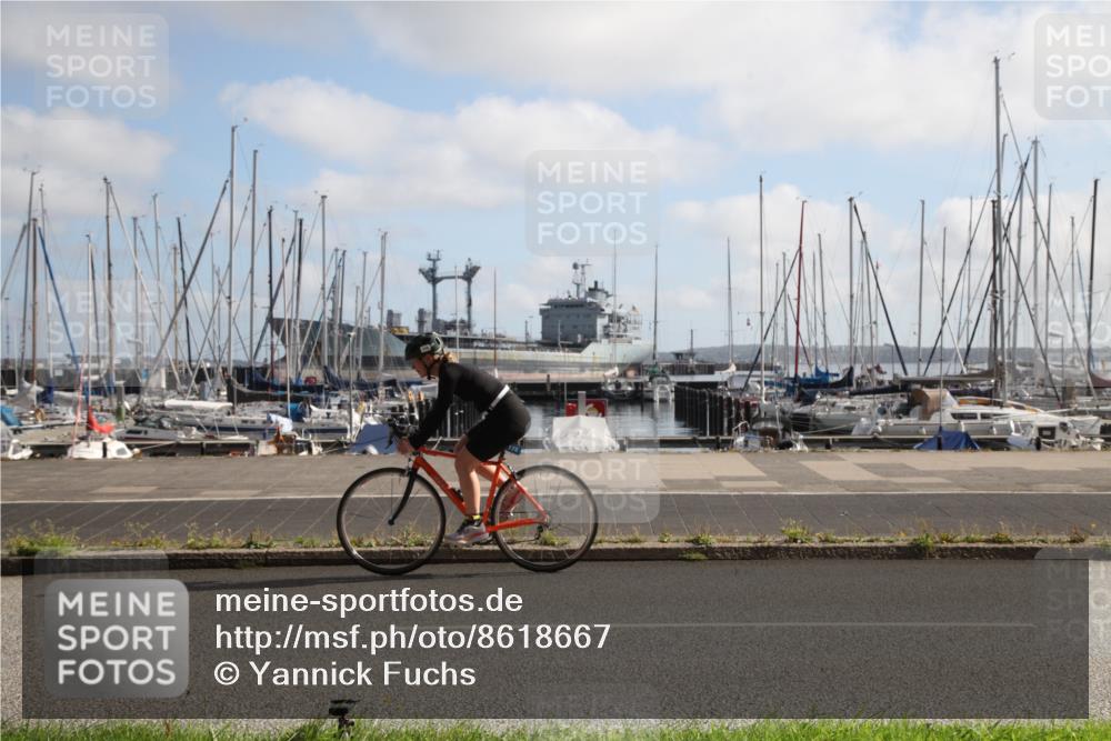 17.08.2025 - KN Förde Triathlon 2025 Yannick Fuchs http://msf.ph/oto/8618667 17.08.2025 10:05:02 Radfahren 155, 175, 208, 216, 231 meine-sportfotos.de