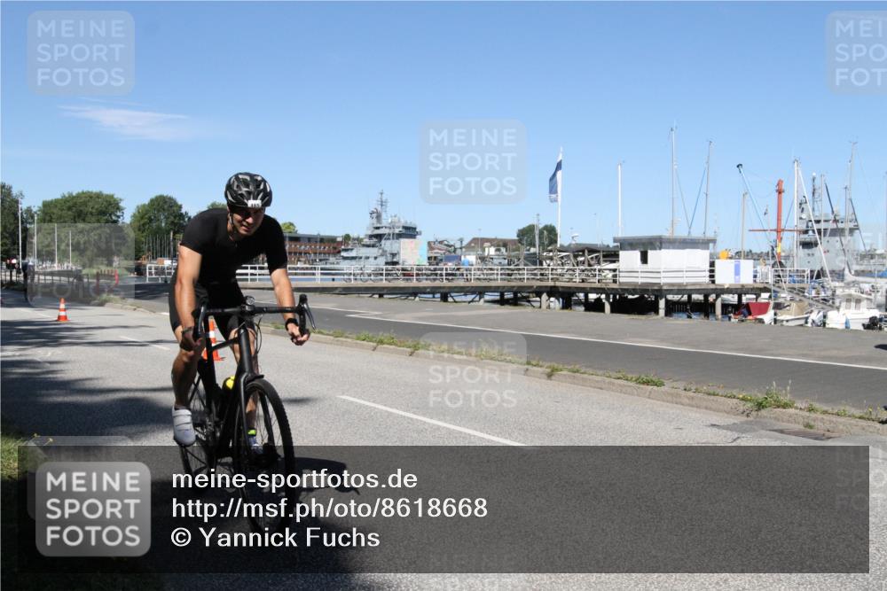 17.08.2025 - KN Förde Triathlon 2025 Yannick Fuchs http://msf.ph/oto/8618668 17.08.2025 13:06:16 Radfahren 403, 465, 470, 487, 500 meine-sportfotos.de