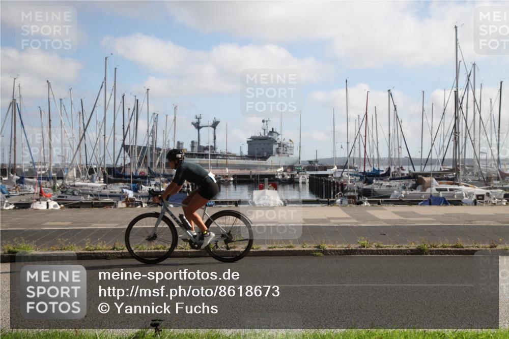 17.08.2025 - KN Förde Triathlon 2025 Yannick Fuchs http://msf.ph/oto/8618673 17.08.2025 10:05:09 Radfahren 155, 163, 186 meine-sportfotos.de