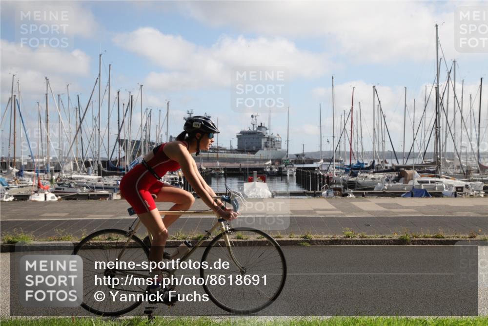 17.08.2025 - KN Förde Triathlon 2025 Yannick Fuchs http://msf.ph/oto/8618691 17.08.2025 10:05:44 Radfahren 149, 160, 172 meine-sportfotos.de