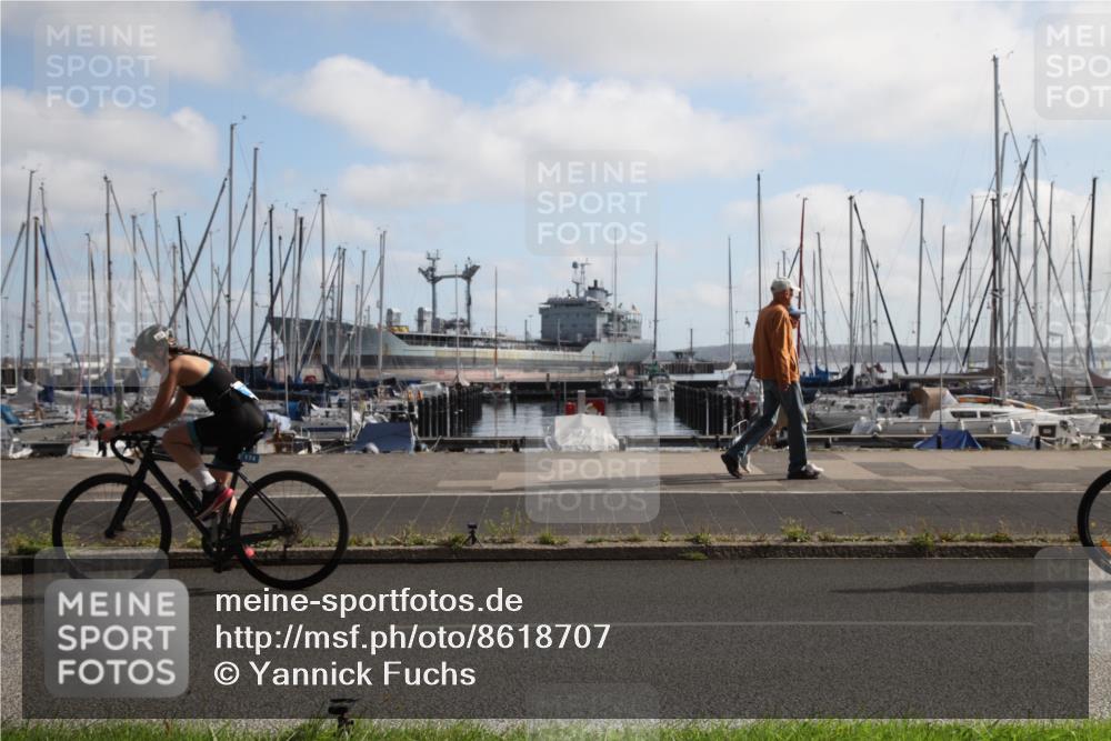 17.08.2025 - KN Förde Triathlon 2025 Yannick Fuchs http://msf.ph/oto/8618707 17.08.2025 10:05:59 Radfahren 111, 131, 174, 207, 210, 211, 218, 234 meine-sportfotos.de