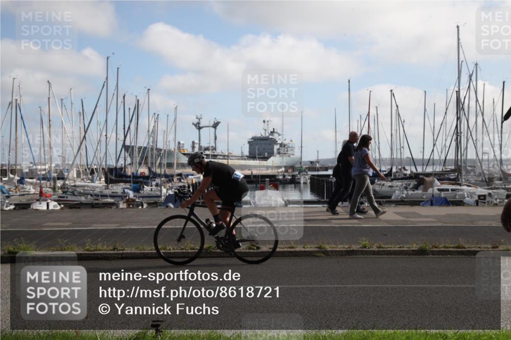 17.08.2025 - KN Förde Triathlon 2025 Yannick Fuchs http://msf.ph/oto/8618721 17.08.2025 10:06:11 Radfahren 167, 196, 199, 218, 244 meine-sportfotos.de
