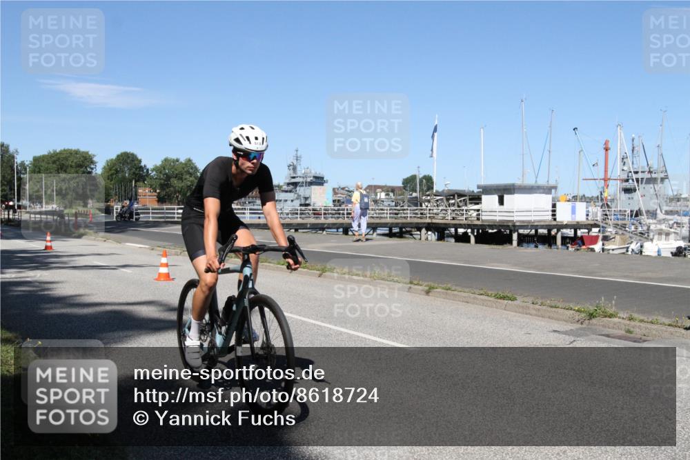 17.08.2025 - KN Förde Triathlon 2025 Yannick Fuchs http://msf.ph/oto/8618724 17.08.2025 13:07:21 Radfahren 423, 462, 479, 491, 504, 513, 534 meine-sportfotos.de