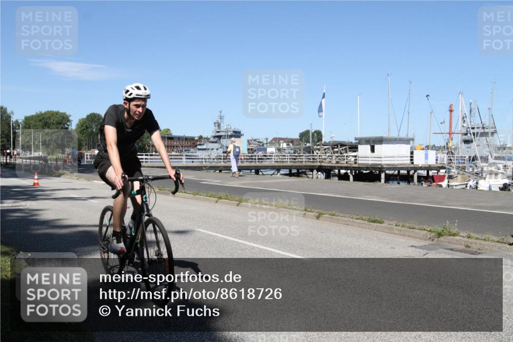 17.08.2025 - KN Förde Triathlon 2025 Yannick Fuchs http://msf.ph/oto/8618726 17.08.2025 13:07:23 Radfahren 423, 462, 479, 491, 504, 513, 534 meine-sportfotos.de