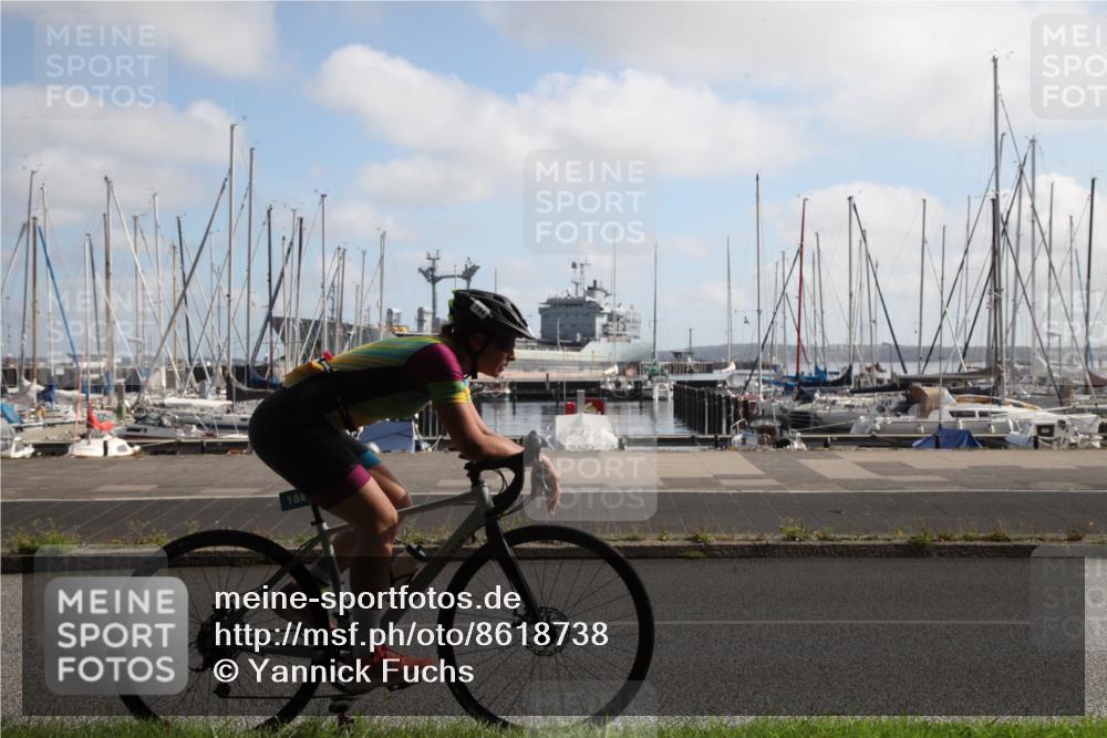 17.08.2025 - KN Förde Triathlon 2025 Yannick Fuchs http://msf.ph/oto/8618738 17.08.2025 10:06:28 Radfahren 184, 188, 230 meine-sportfotos.de