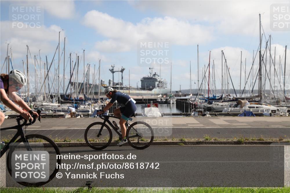 17.08.2025 - KN Förde Triathlon 2025 Yannick Fuchs http://msf.ph/oto/8618742 17.08.2025 10:06:36 Radfahren 170, 182, 184, 212 meine-sportfotos.de