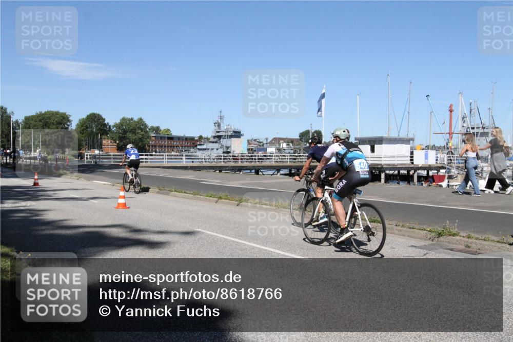 17.08.2025 - KN Förde Triathlon 2025 Yannick Fuchs http://msf.ph/oto/8618766 17.08.2025 13:08:12 Radfahren 417, 420, 431, 441, 477, 490, 525, 526, 540 meine-sportfotos.de