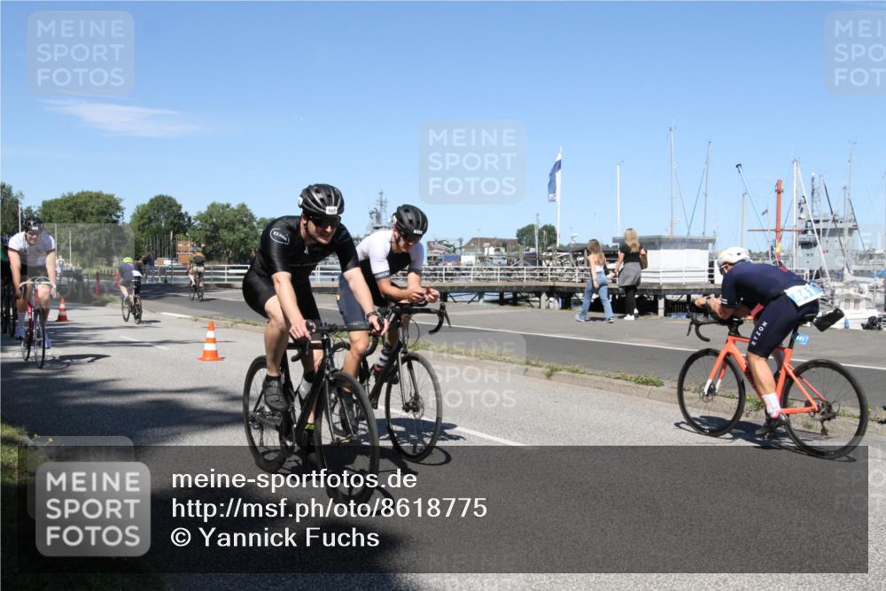 17.08.2025 - KN Förde Triathlon 2025 Yannick Fuchs http://msf.ph/oto/8618775 17.08.2025 13:08:16 Radfahren 413, 417, 420, 431, 441, 477, 482, 486, 505, 506, 507, 525, 540, 544 meine-sportfotos.de