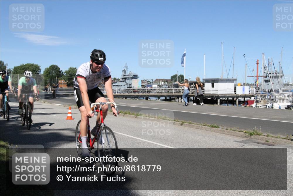 17.08.2025 - KN Förde Triathlon 2025 Yannick Fuchs http://msf.ph/oto/8618779 17.08.2025 13:08:17 Radfahren 407, 413, 417, 431, 439, 441, 482, 486, 505, 506, 507, 525, 540, 544 meine-sportfotos.de