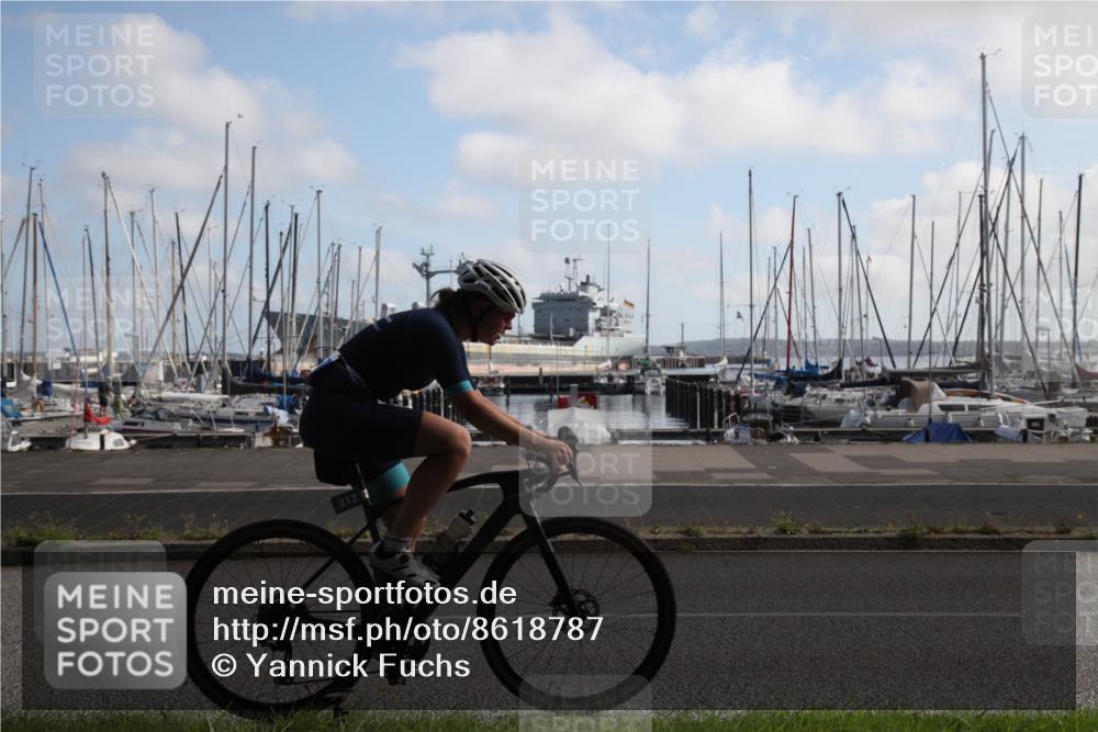 17.08.2025 - KN Förde Triathlon 2025 Yannick Fuchs http://msf.ph/oto/8618787 17.08.2025 10:08:31 Radfahren 190, 199, 212, 230 meine-sportfotos.de