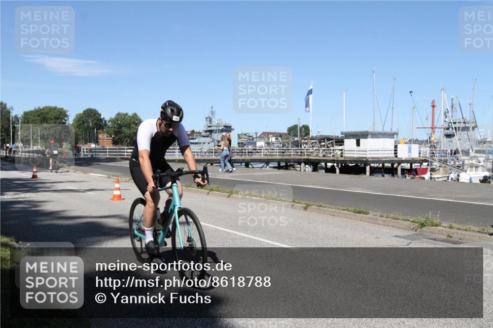 17.08.2025 - KN Förde Triathlon 2025 Yannick Fuchs http://msf.ph/oto/8618788 17.08.2025 13:08:23 Radfahren 357, 407, 413, 417, 439, 482, 486, 505, 506, 507, 544 meine-sportfotos.de