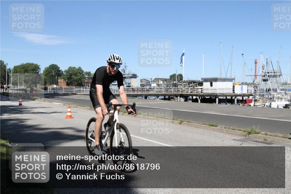17.08.2025 - KN Förde Triathlon 2025 Yannick Fuchs http://msf.ph/oto/8618796 17.08.2025 13:08:40 Radfahren 425, 427, 428, 447, 454, 532 meine-sportfotos.de