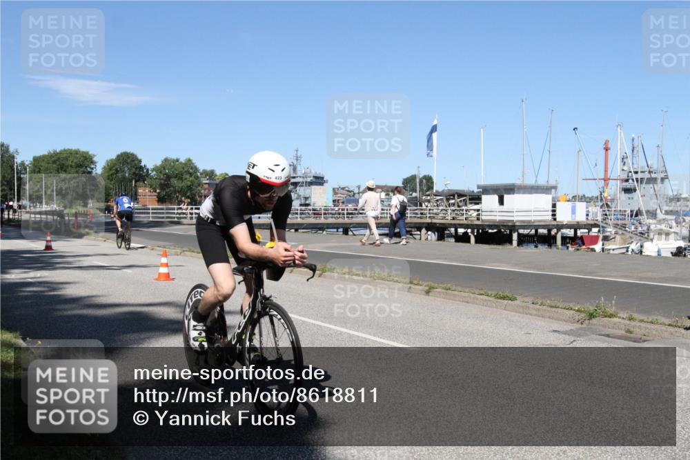 17.08.2025 - KN Förde Triathlon 2025 Yannick Fuchs http://msf.ph/oto/8618811 17.08.2025 13:08:59 Radfahren 404, 423, 424, 438, 442, 445, 466, 508, 541 meine-sportfotos.de