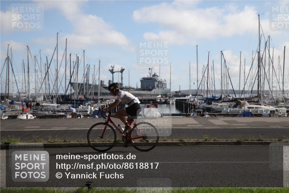 17.08.2025 - KN Förde Triathlon 2025 Yannick Fuchs http://msf.ph/oto/8618817 17.08.2025 10:10:29 Radfahren 118, 219, 246, 249 meine-sportfotos.de