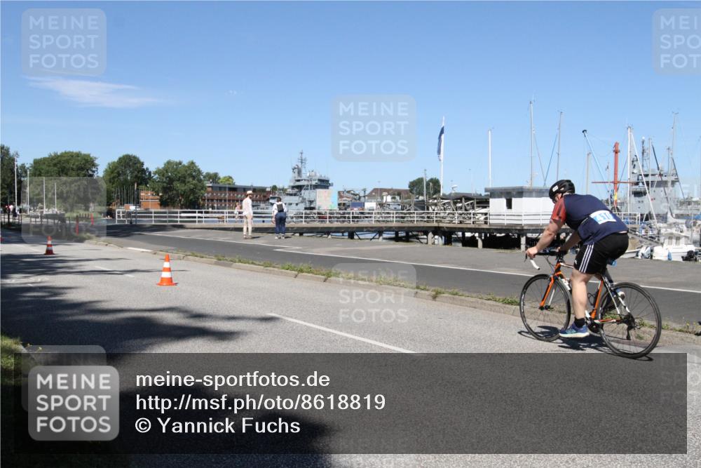 17.08.2025 - KN Förde Triathlon 2025 Yannick Fuchs http://msf.ph/oto/8618819 17.08.2025 13:09:07 Radfahren 404, 410, 423, 440, 445, 504, 508, 538, 541 meine-sportfotos.de
