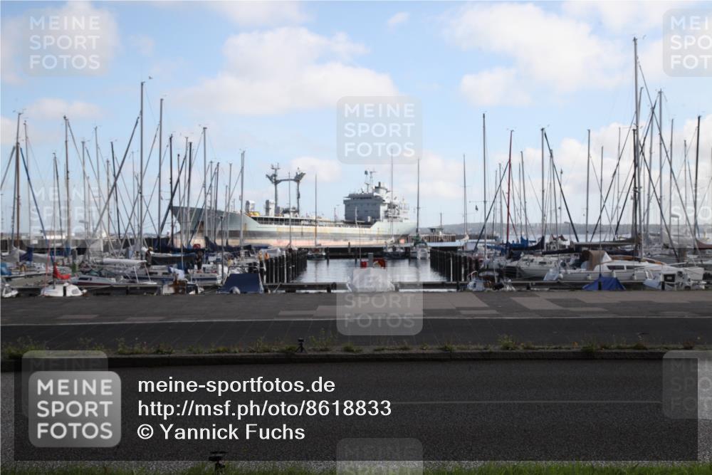 17.08.2025 - KN Förde Triathlon 2025 Yannick Fuchs http://msf.ph/oto/8618833 17.08.2025 10:12:15 Radfahren  meine-sportfotos.de