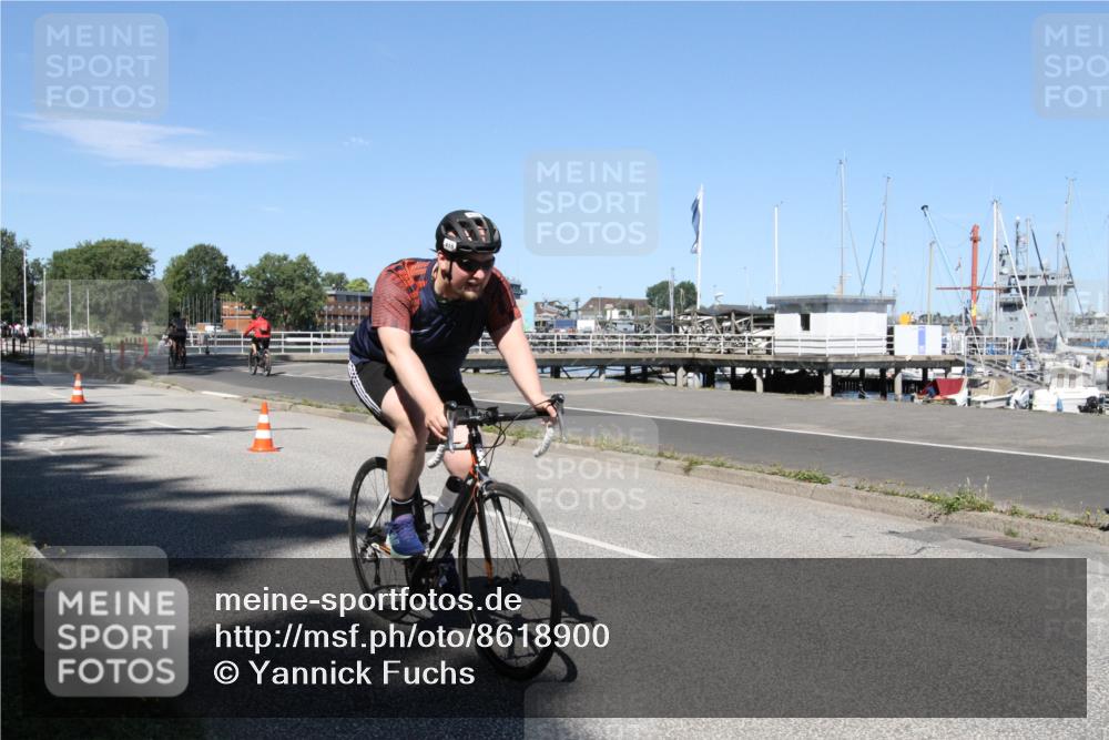 17.08.2025 - KN Förde Triathlon 2025 Yannick Fuchs http://msf.ph/oto/8618900 17.08.2025 13:10:56 Radfahren 410, 418, 437, 546 meine-sportfotos.de