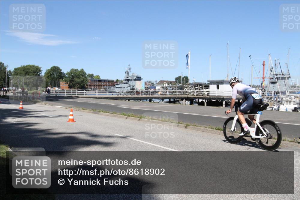 17.08.2025 - KN Förde Triathlon 2025 Yannick Fuchs http://msf.ph/oto/8618902 17.08.2025 13:11:02 Radfahren 410, 437, 456, 512 meine-sportfotos.de