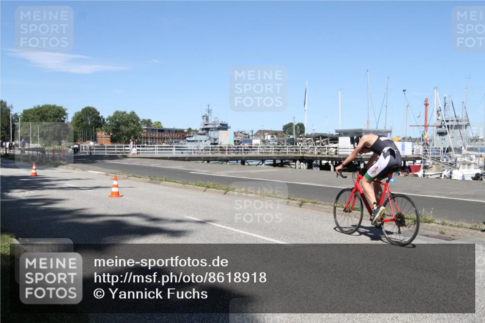 17.08.2025 - KN Förde Triathlon 2025 Yannick Fuchs http://msf.ph/oto/8618918 17.08.2025 13:11:20 Radfahren 395, 401, 446, 457, 472, 492, 517, 519, 527, 538 meine-sportfotos.de