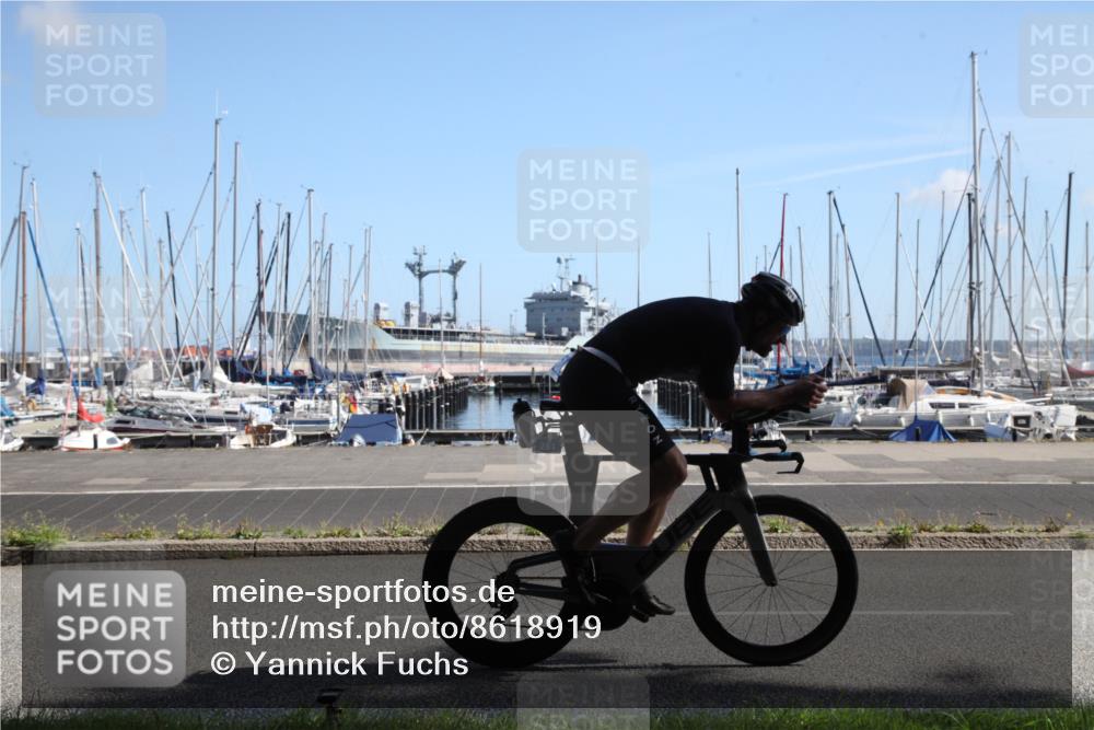 17.08.2025 - KN Förde Triathlon 2025 Yannick Fuchs http://msf.ph/oto/8618919 17.08.2025 11:00:10 Radfahren 261, 266 meine-sportfotos.de